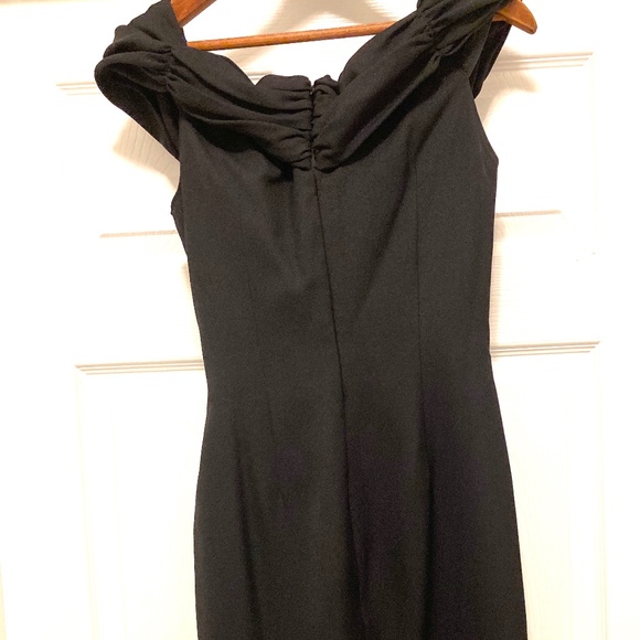 Alex - Picture 3 of 4